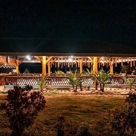 סן ויסנטה Amihan Beach Hostel מראה חיצוני תמונה